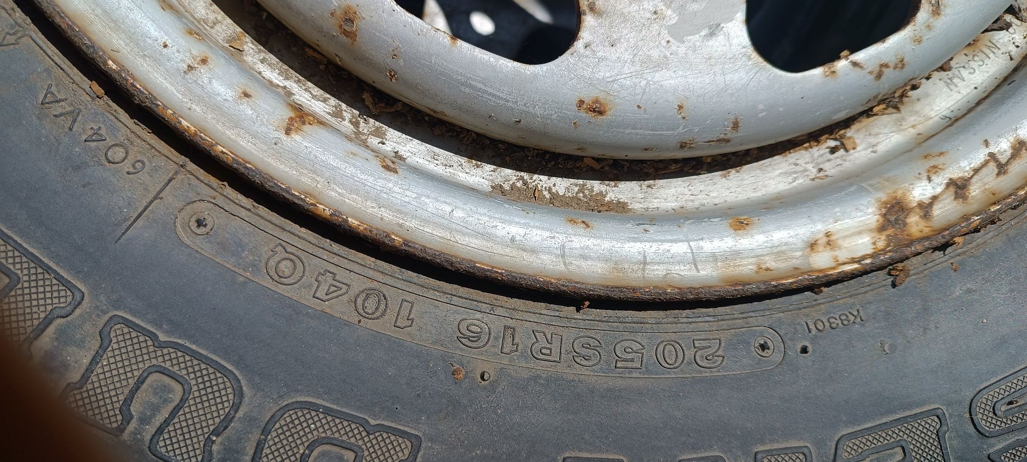 Резина 275/60 r15 и 205S r16