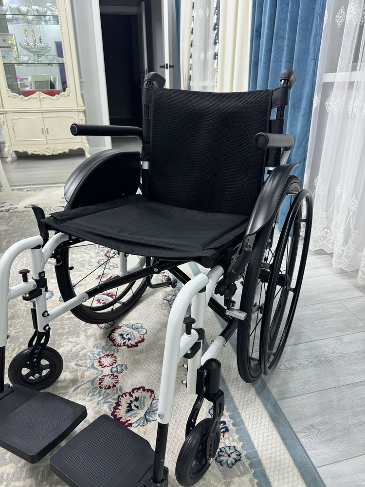 Кресло-коляска Б/у Comfort 38 см 110 черный Окончательная цена 80 тыс