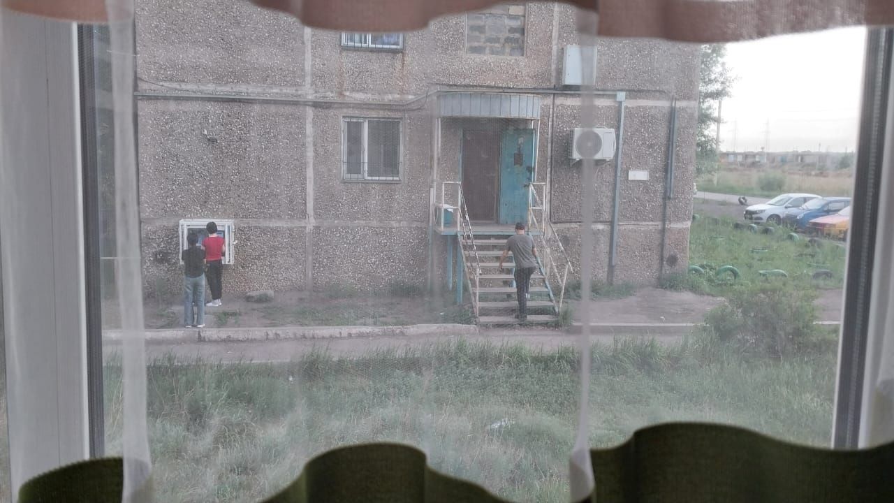 Продается 3-ная квартира в Пришахтинске