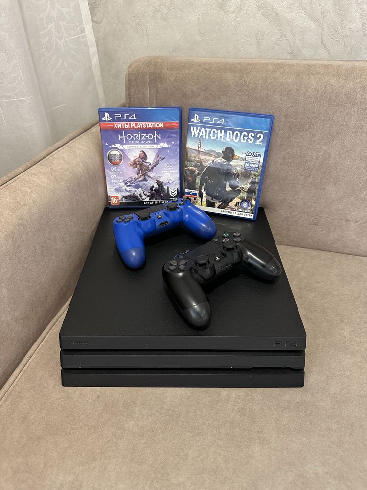 Sony Playstation 4 PRO 1 tb 11 игр