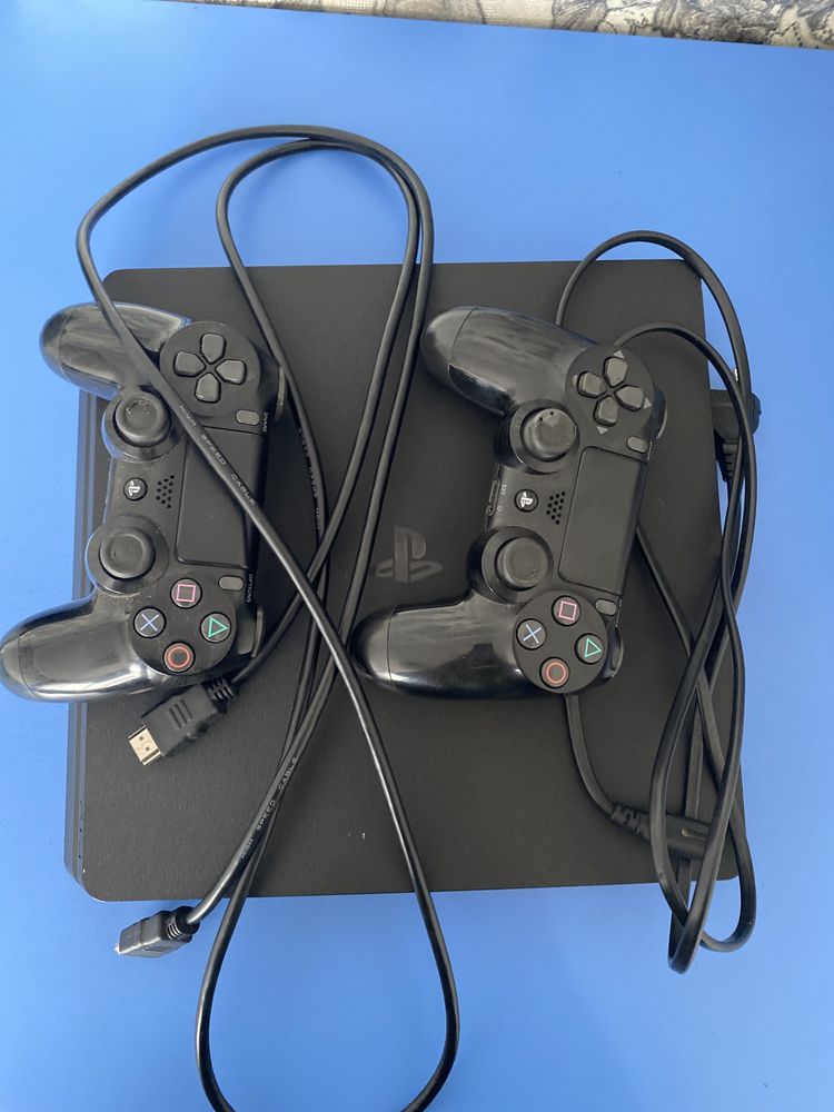 Продаю Ps 4 slim 500mg торг обмен