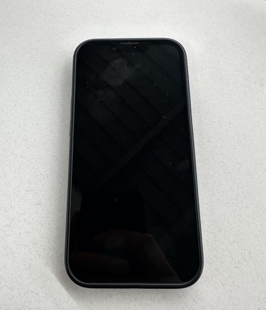 Iphone 14 черный