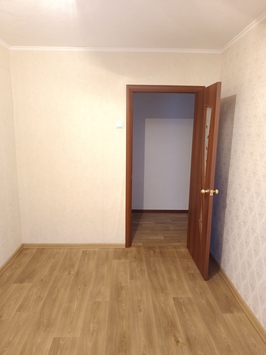Продам 3 х комн квар . 5-29, 3 этаж.