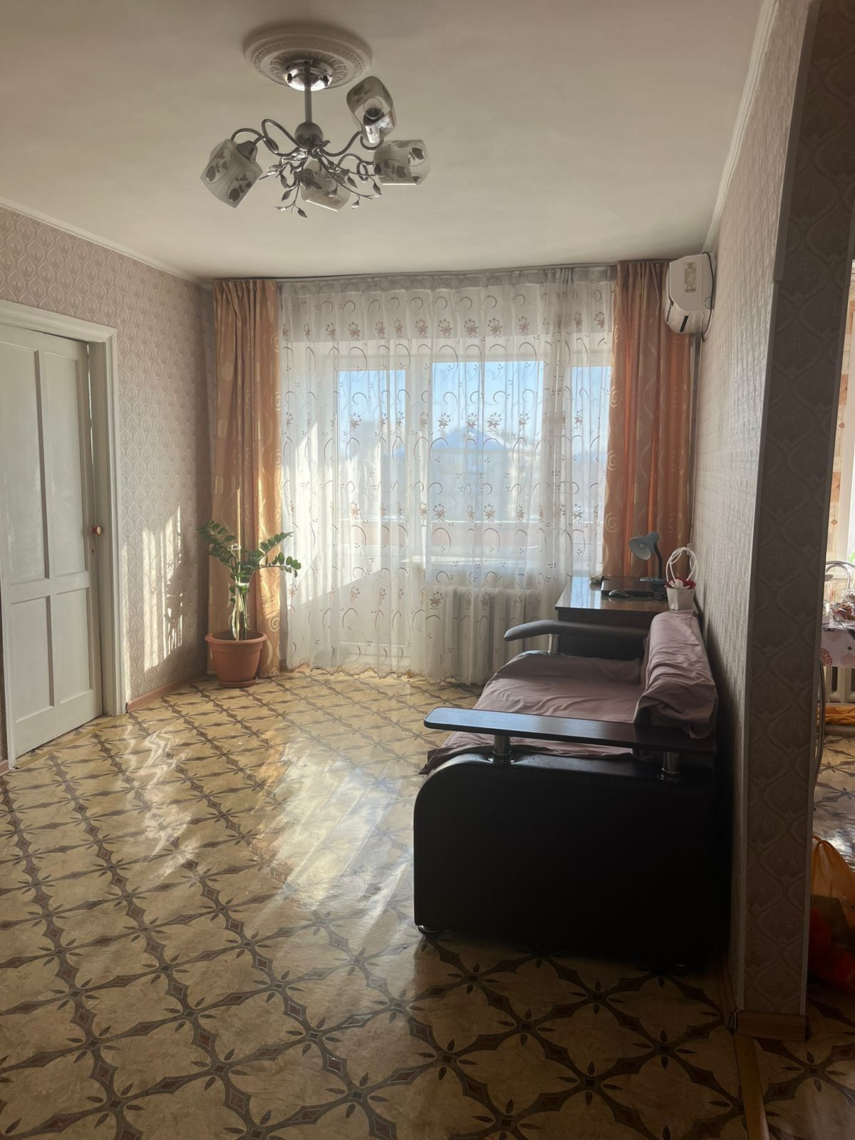 Продам 2 комн.квартиру район Акку