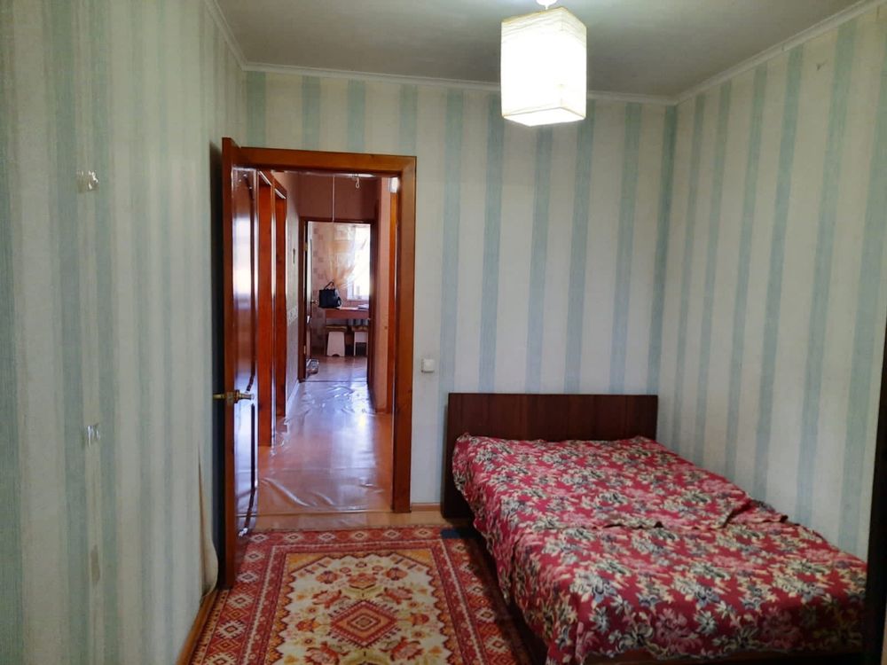 Продается 3 комн квартира