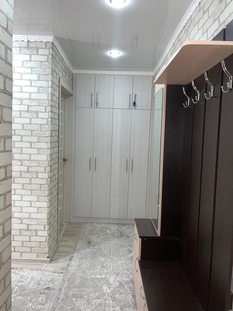 Продаётся 2 комнатная