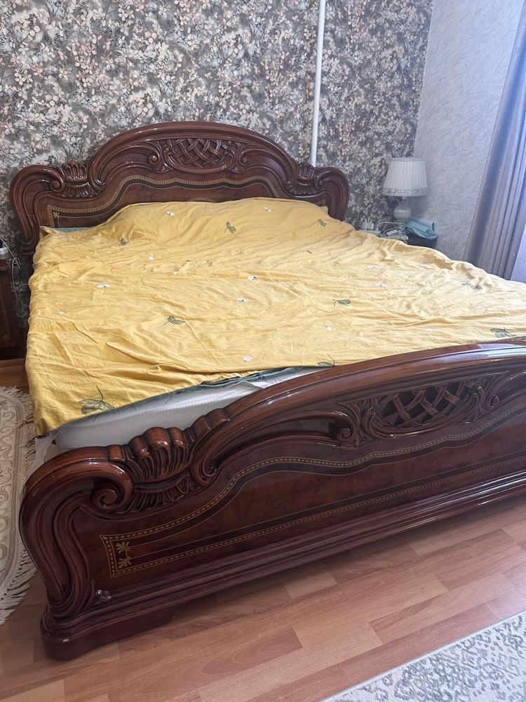 Продам только корпус от кровати