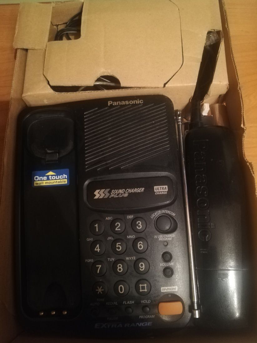 Продам радиотелефон "Panasonic"