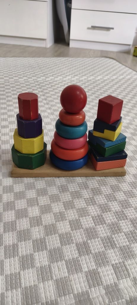 Развивающие игрушки для детей 1-3 года