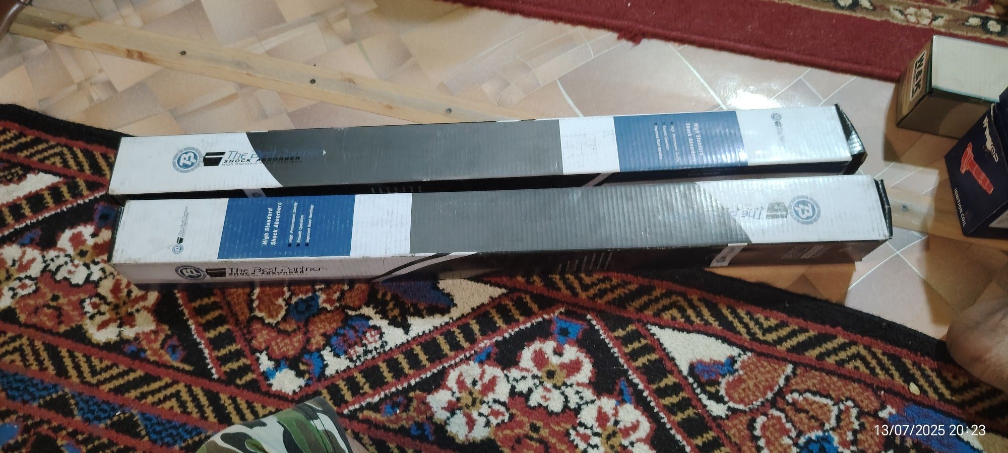 Продам амортизатор W210