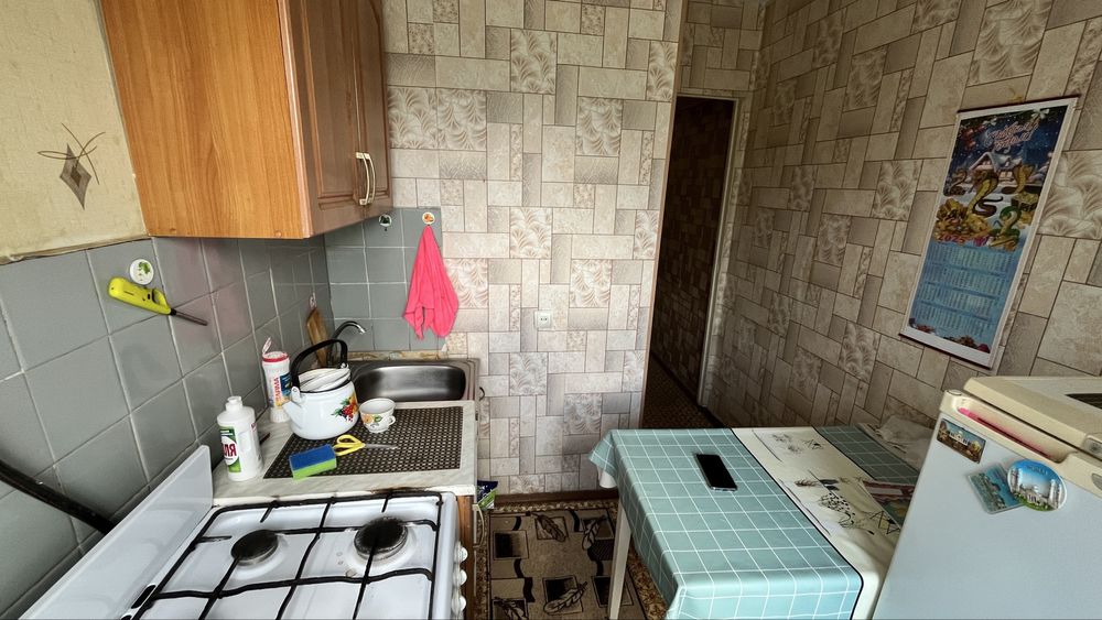 Продам 1км кв по ул. Сатпаева.