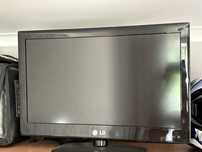Телевизор   lg черный