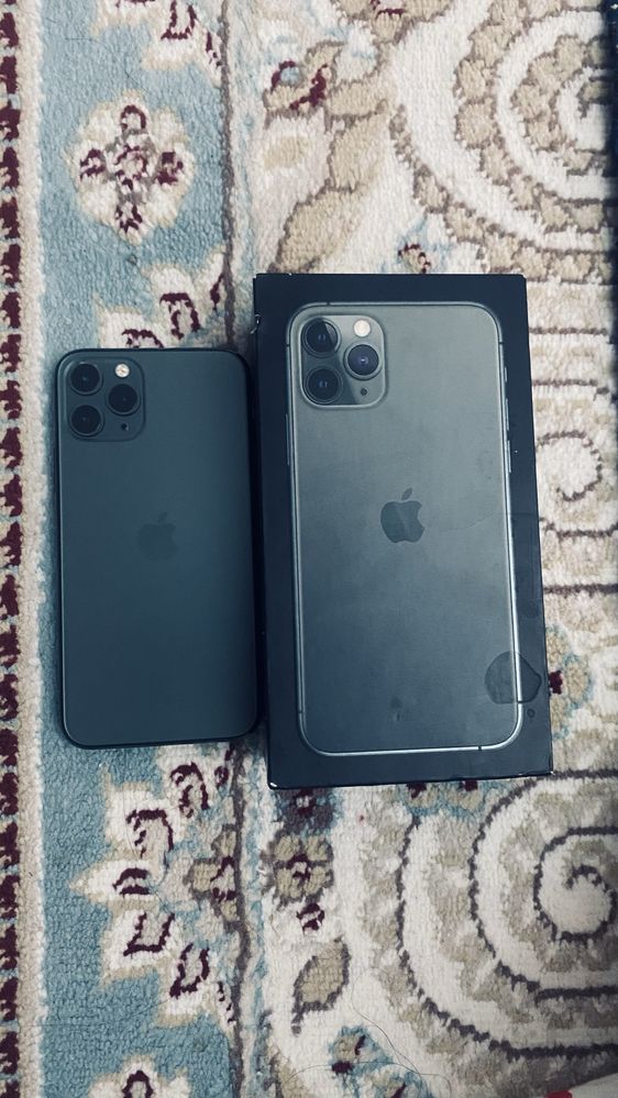 IPhone 11 pro,Midnight Green,64 gb