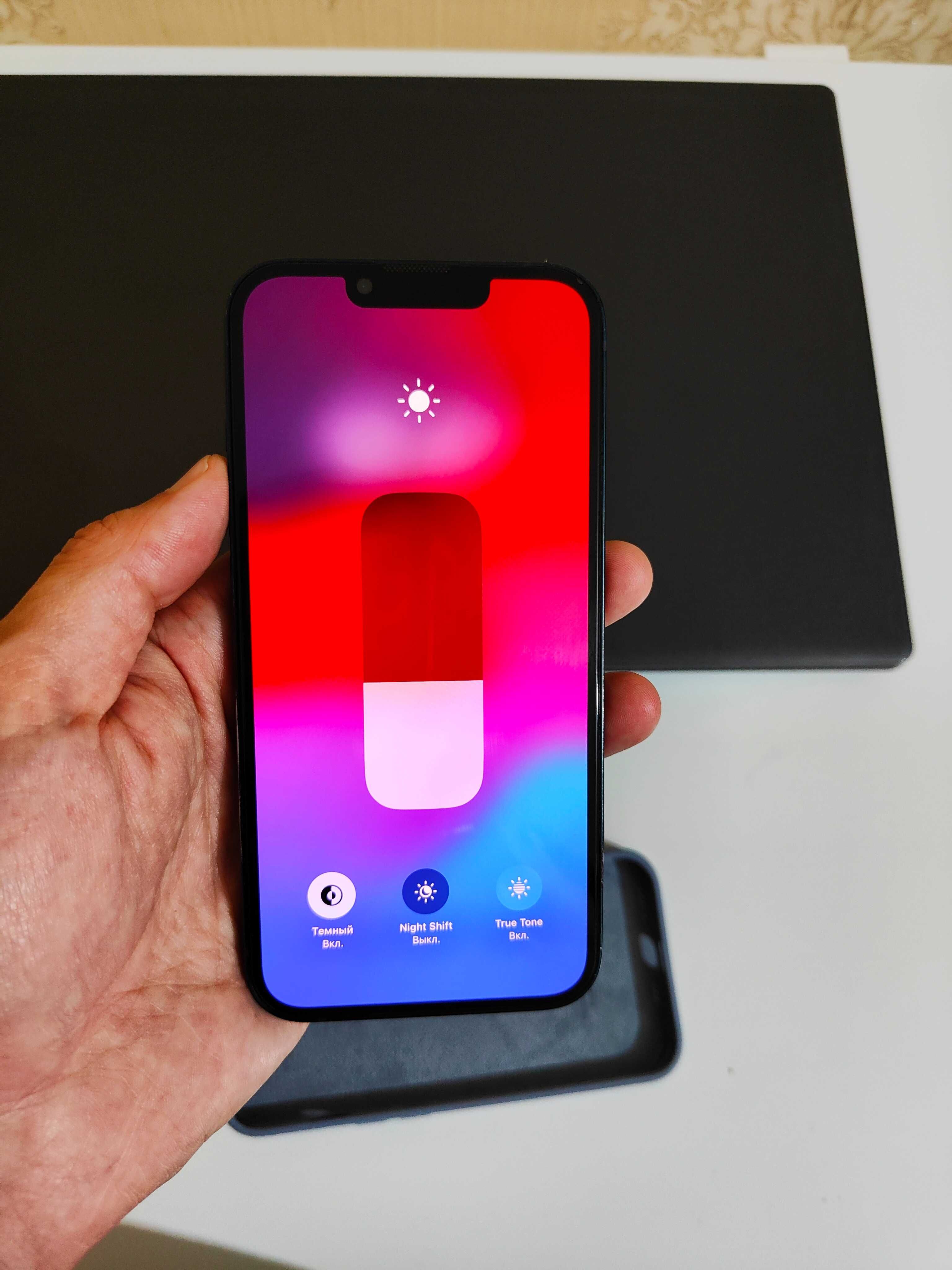 iPhone 13 (83% Акб) Чёрный Айфон13 Apple A 15 Bionic с поддержкой 5G