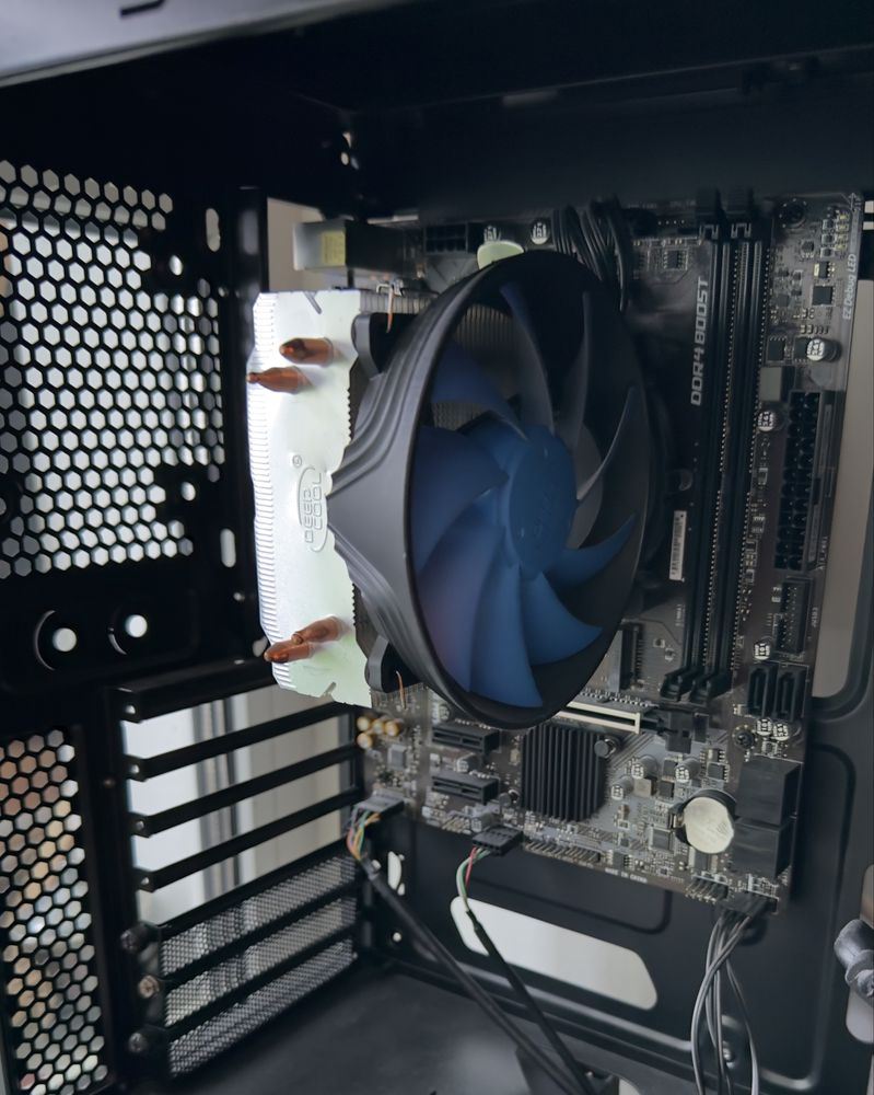 Сборка ПК Intel Core i5 9600k + Gammax 200 + Корпус БП 650w компьютер