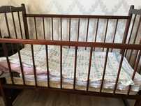 Срочно продам детскую кроватку