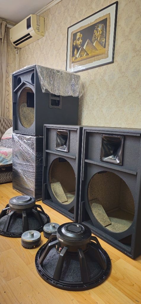Продам новые сабы RCF.