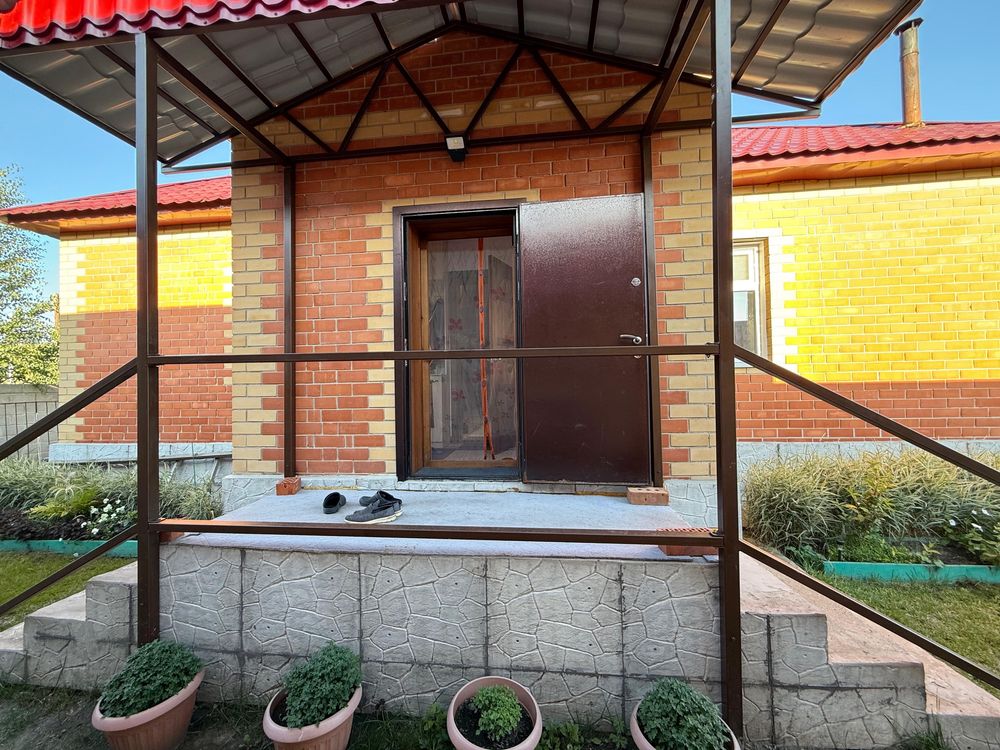 Продается дом в экологический чистом районе  Самсоновка.