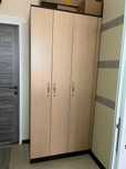 Шкаф плательный из офиса. Срочно продам