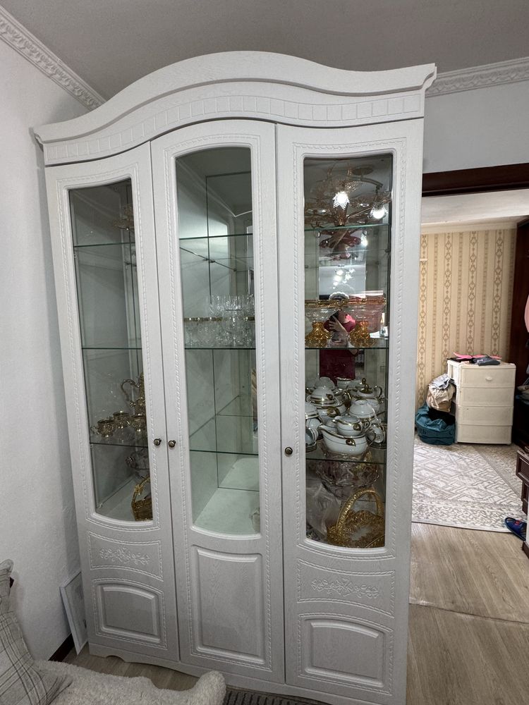 Шкаф для хранение посуды