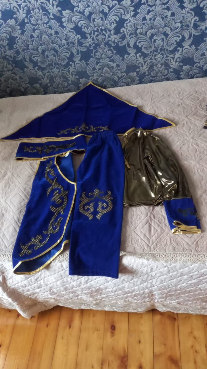 Кастюм новогодний