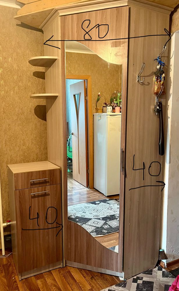 Продам   прихожую 50 тыс.