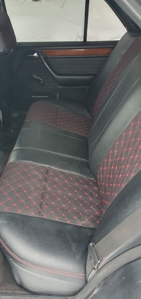 Mercedes Benz E 200