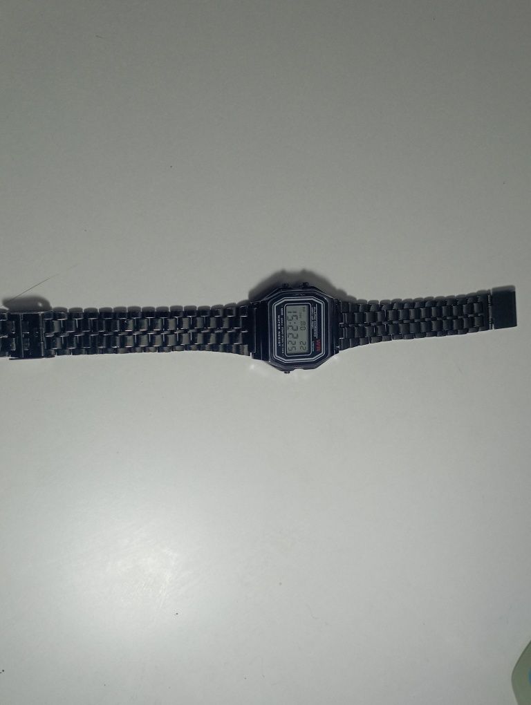 Продам часы Casio