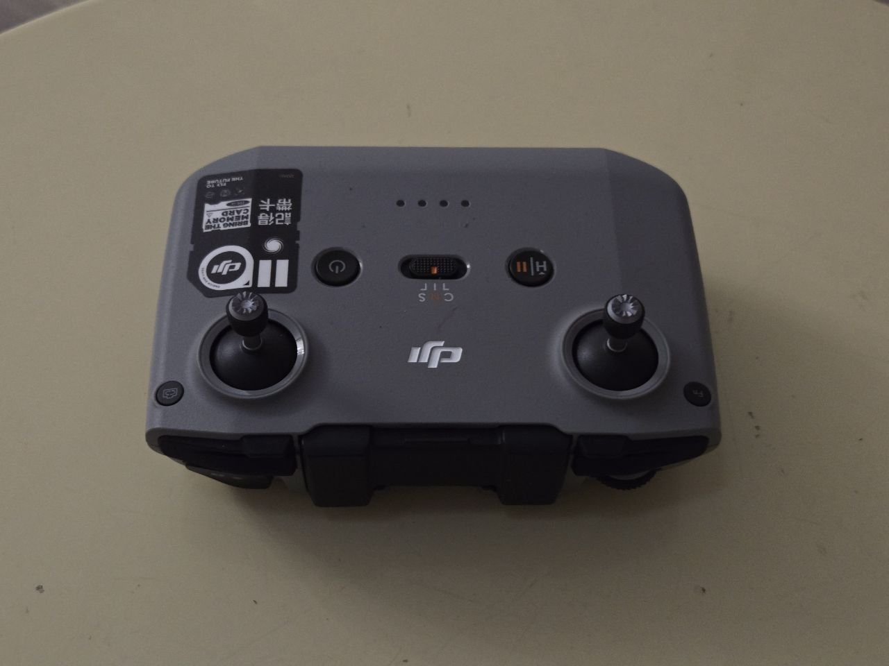 Дрон DJI NEO б/у