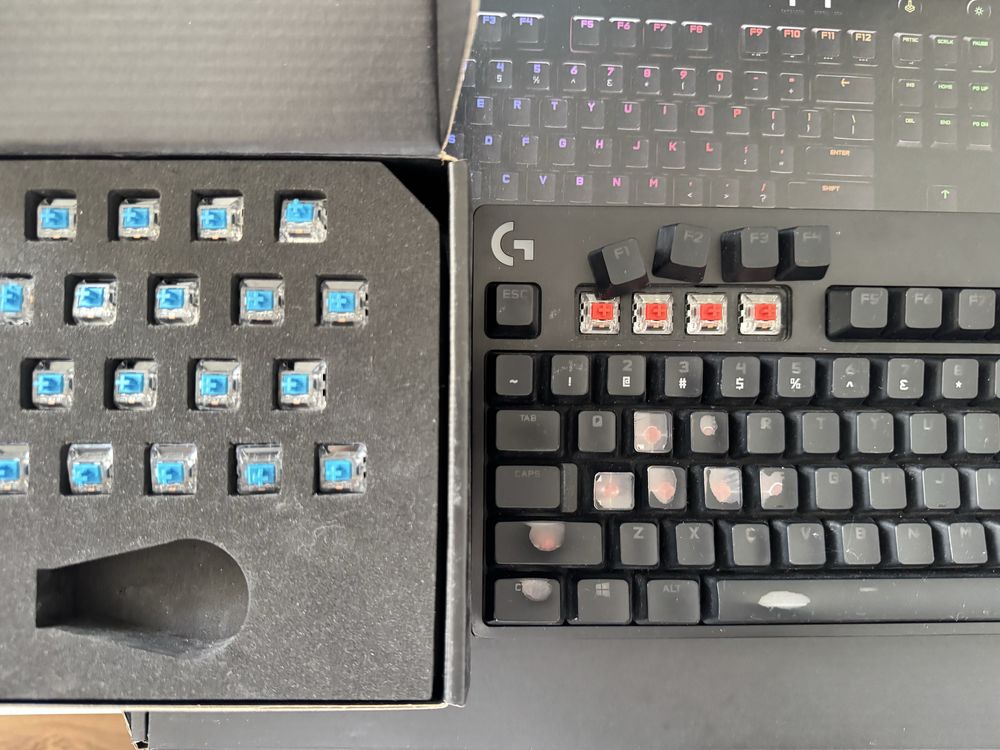Игровая клавиатура Logitech G Pro X