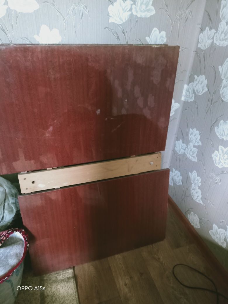 Продам раздвижной стол