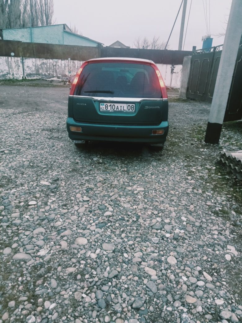Семейное авто,в хорошем состояний не капризная без вложений,вариант на