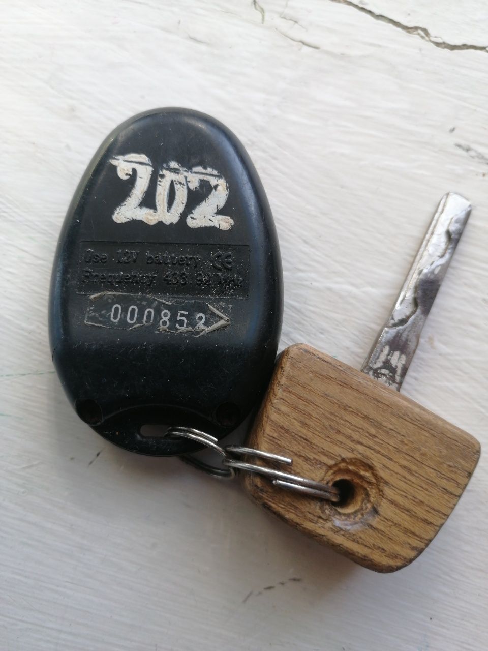 Пульт оригинал продам 5000