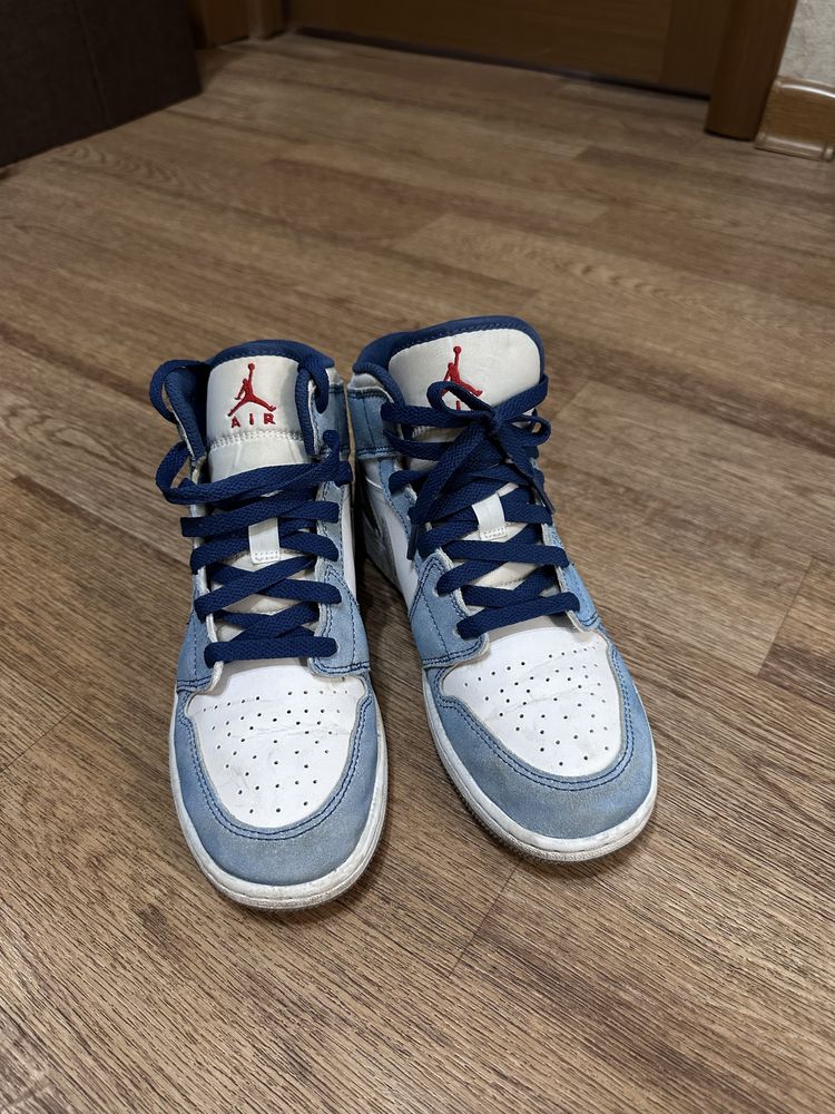 Nike Air Jordan High