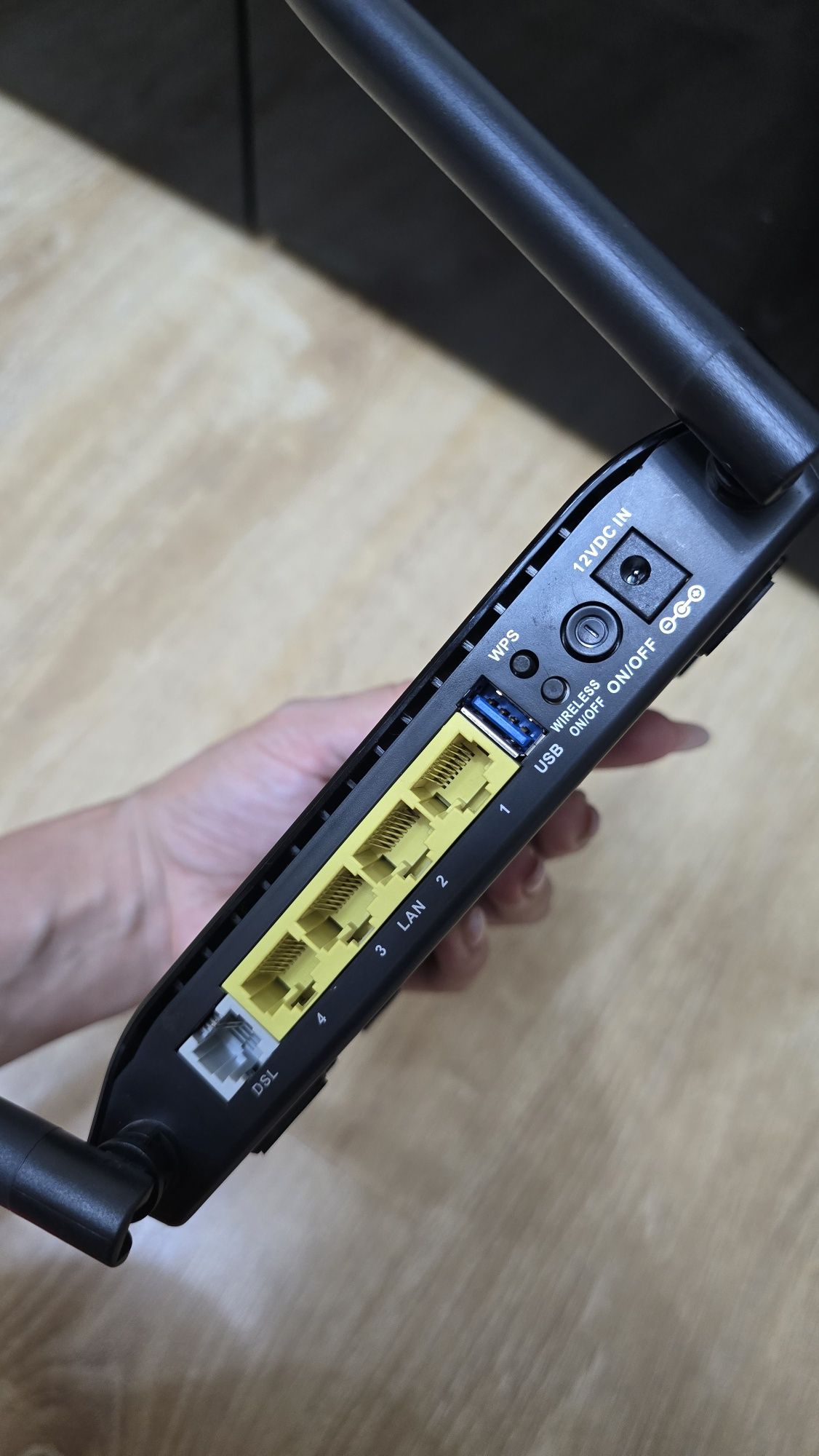 Роутор Wi-Fi D-Link 620s