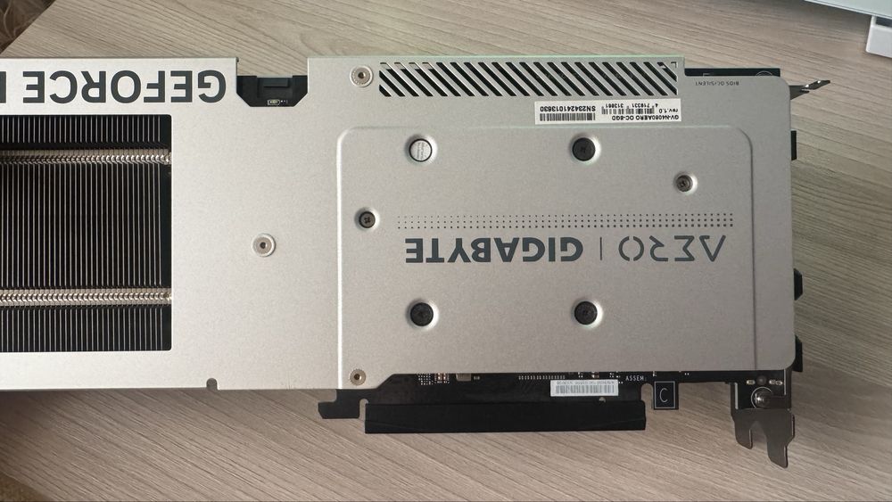 Gigabyte RTX 4060 AERO 8gb