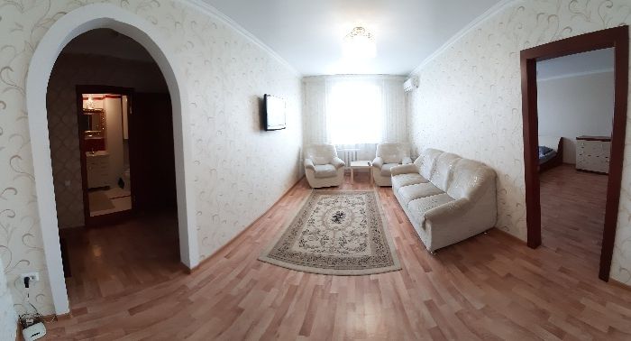 Посуточно 2 ком.кв. по 1 МАЯ 272 за 11000 тенге