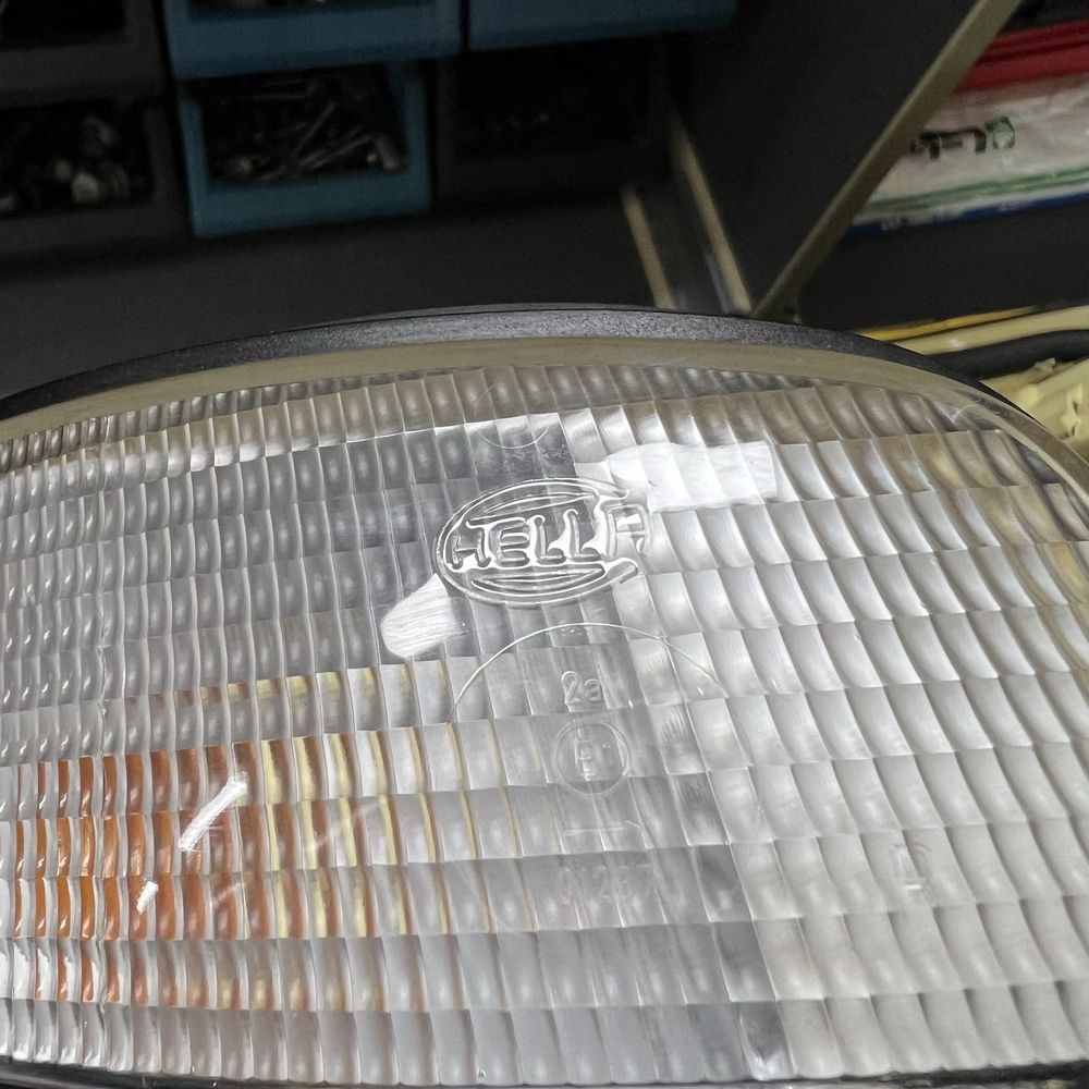 Новые задние фонари HELLA bmw e34 бмв е34