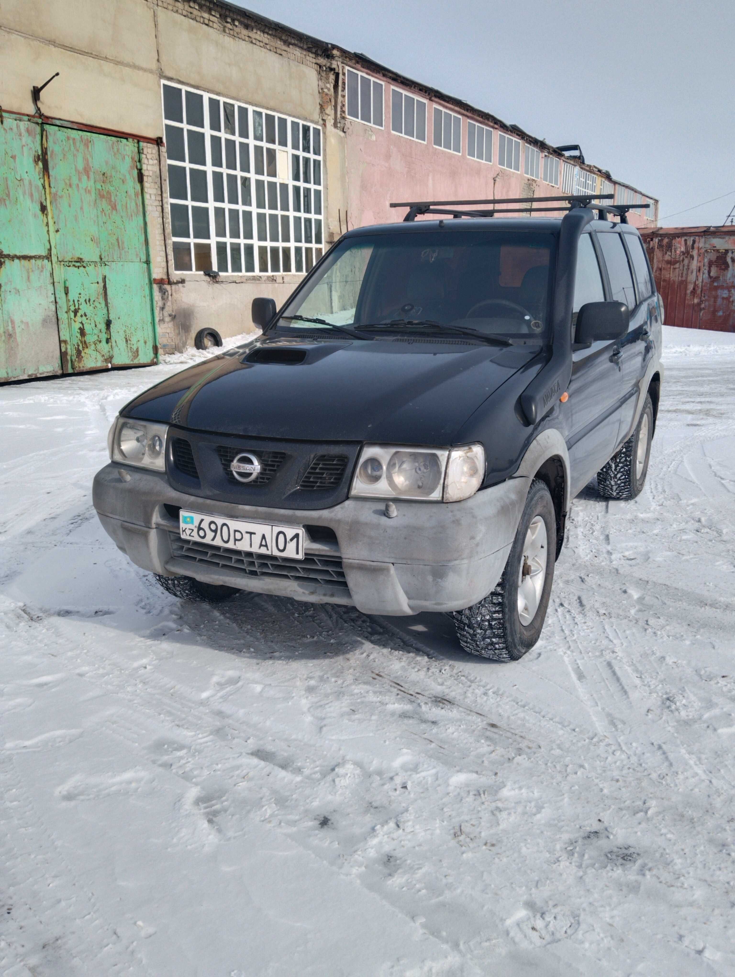 Продам  авто Ниссан Тирано