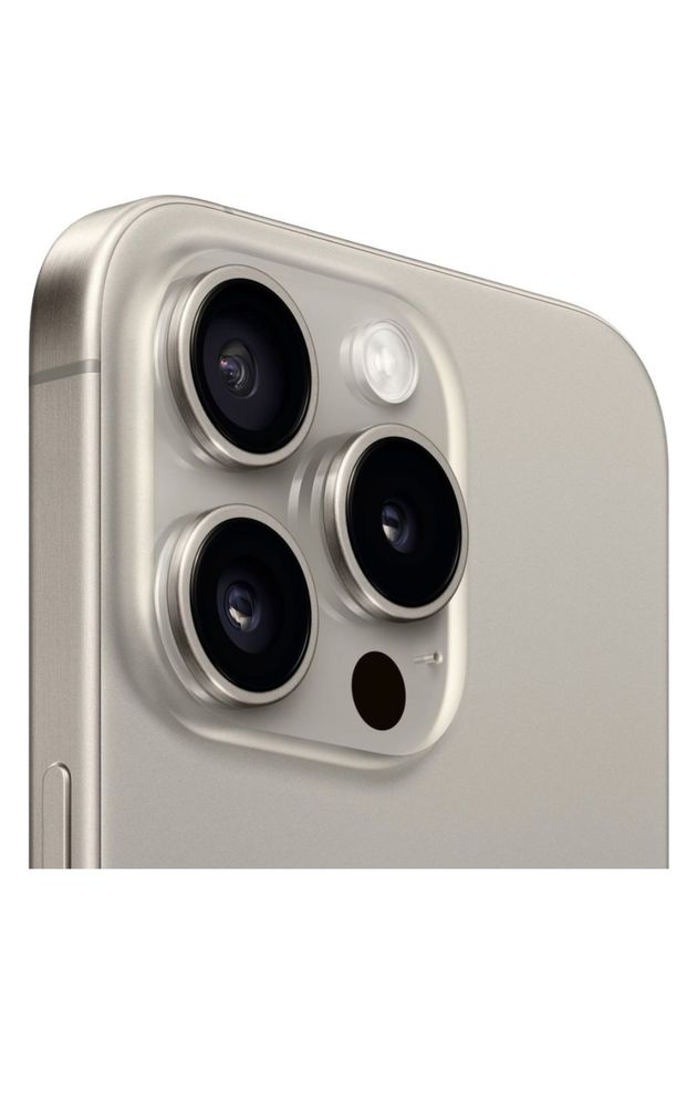 Продам iPhone 15 Pro Max — идеальное состояние, почти не пользовался