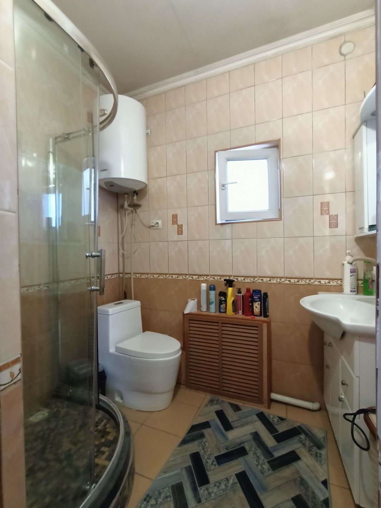 Дом Продам 2ур 2014 в Байсерке рядом с городом Алматы.
