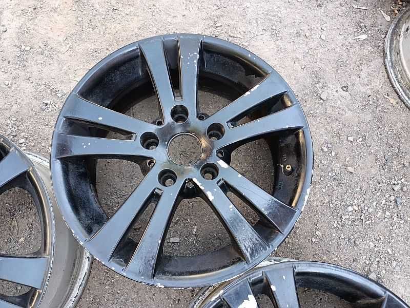Продам оригинальные легкосплавные диски на автомашину БМВ 3
