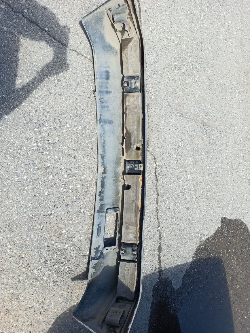 Продам бампер перед W124