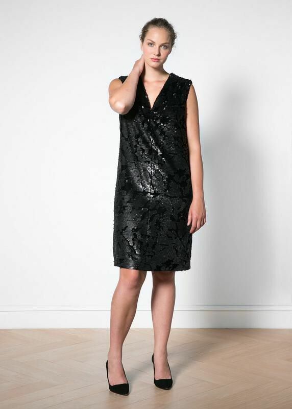 Платье размер  L/XL Violetta by Mango