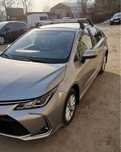 Багажникина крышу Toyota Corolla и Mersedes Benz E-class