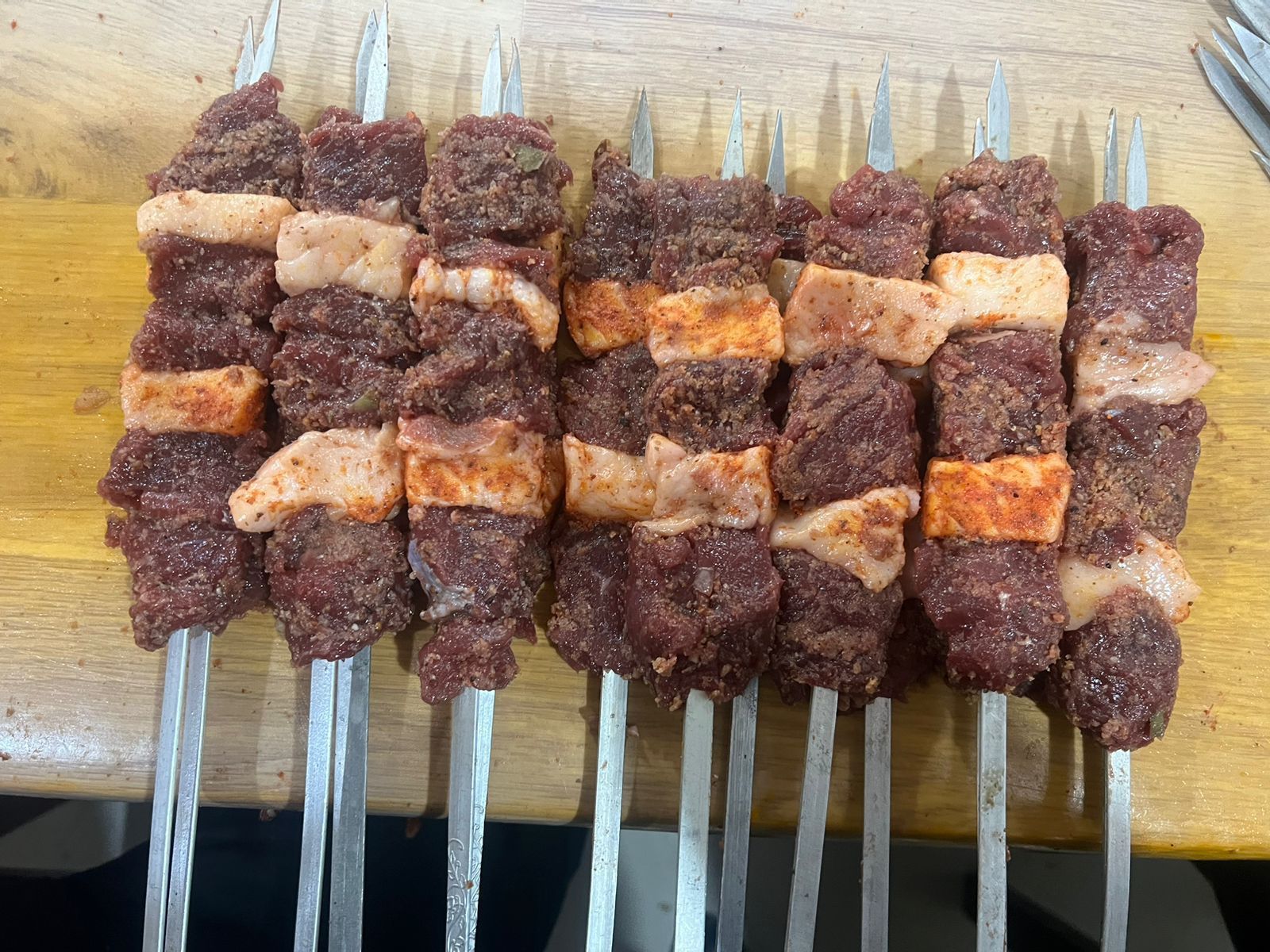 Вкусный, сочный, маринованный шашлык оптом и в розницу.