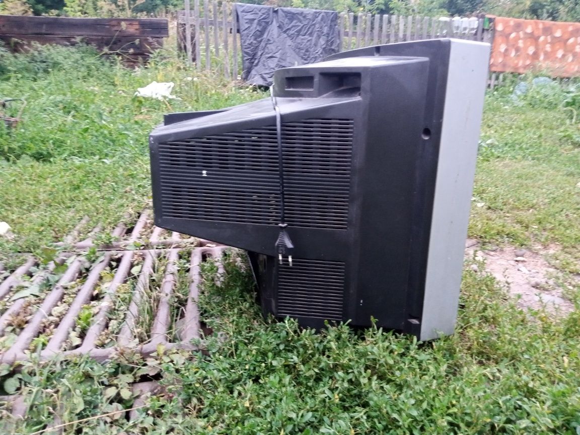 Телевизор JVC 50/60 Герц,