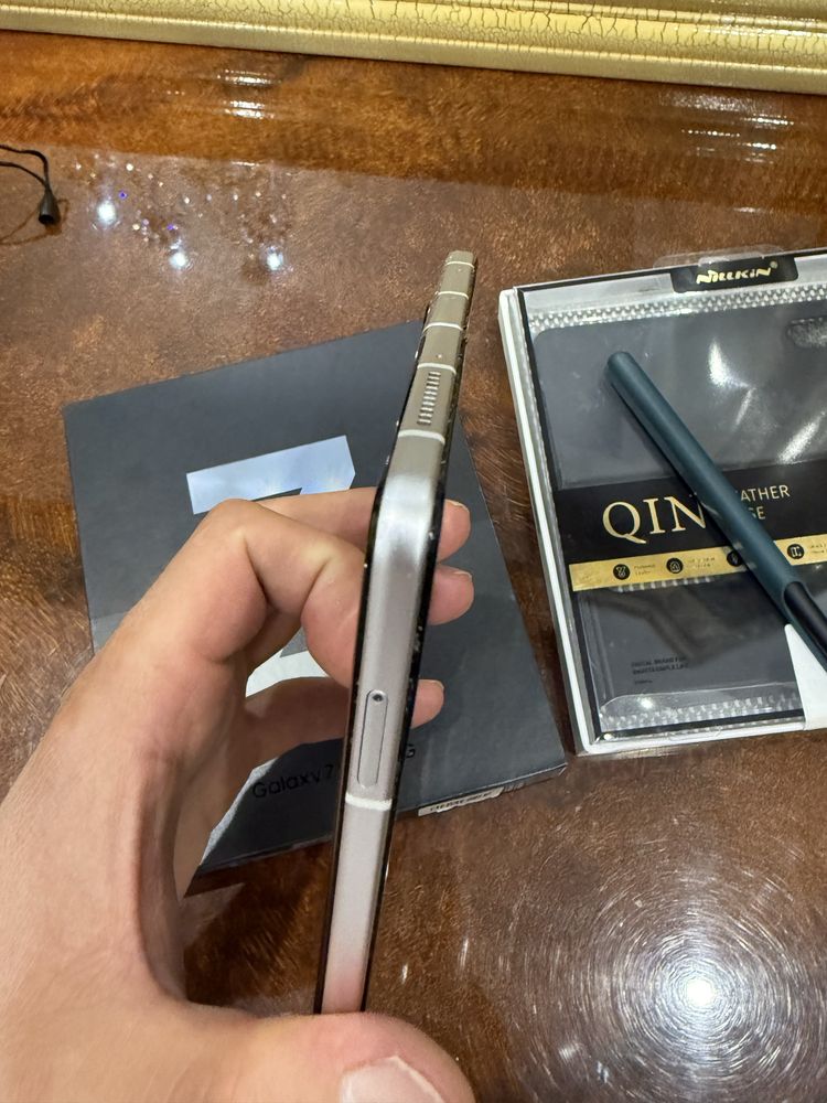 Samsung galaxy z Fold 3 12/512g