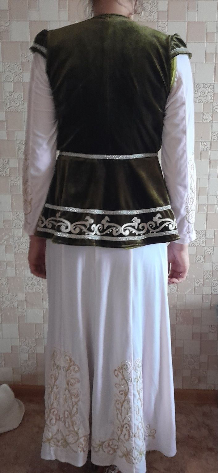 Таза киілген киімдер