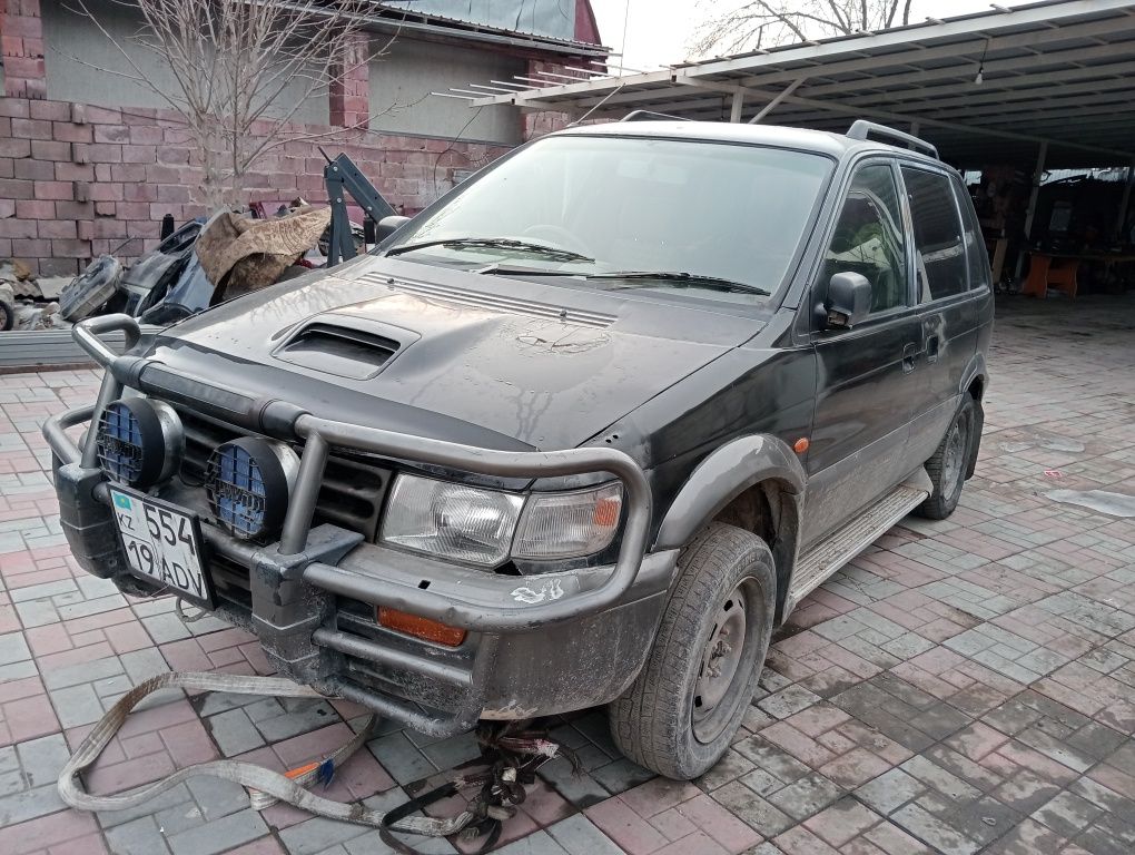 Митсубиси двигатель блок заряженной головка все есть